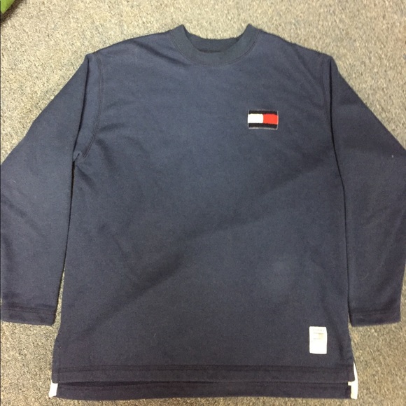 Tommy Hilfiger Other - 🔥Vintage Tommy Hilfiger athletic cut, flag logo🔥